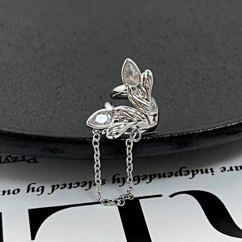 Korean Style Simple All-Match Tulip Chain Ear Clip Temperament Light Luxury Zircon Ear Bone Clip For Women  Jewelry