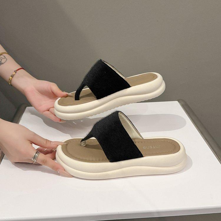 

2025 spring and autumn new fashion platform niche French flip-flops shoes women wear beach sandals 40 чорний