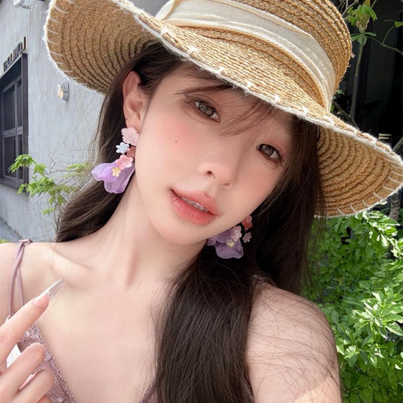 Dopamine Color Tassel Flower Earrings: Sweet Resort Style Jewelry for Women, Perfect for Photos.