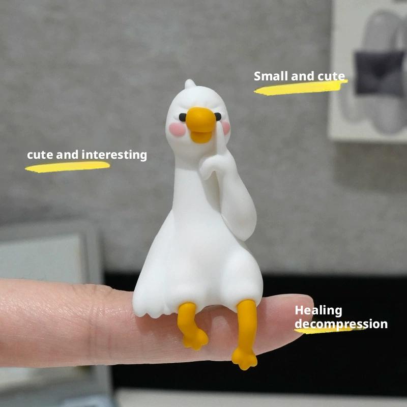 Harz Cartoon Tier Dekor für Schreibtisch Auto Armaturenbrett TV Monitor Geschenkidee Niedliche 3D Entenfigur Mini Harz Enten Ornament Verspielt