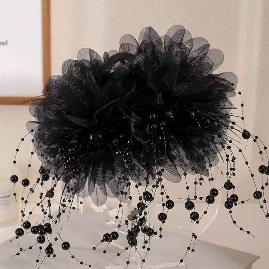 

Элегантная заколка-бант из черного сатина со стразами - Женский аксессуар-краб