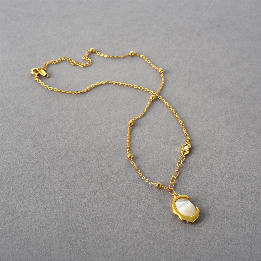Retro Metal Pleated Copper Plated With 18K Real Gold Inlaid With White Shells, Simple Temperament Versatile Earrings Necklace