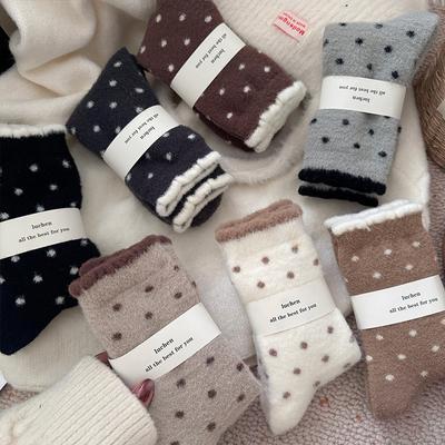 Calcetines de felpa de lunares gruesos y cálidos para mujer, de invierno, hasta media pantorrilla, acolchados y gruesos, para dormir en casa o en el suelo.