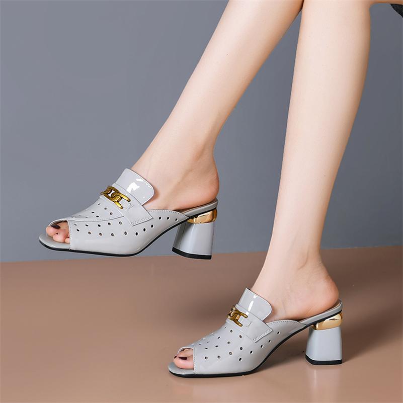 

Meotina/женские шлепанцы из натуральной кожи с открытым носком, сандалии на толстом высоком каблуке, тапочки с металлическими украшениями, женская модная обувь, лето 40