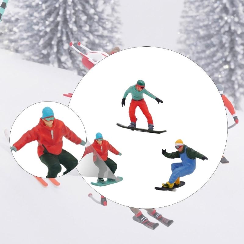 1/64 Scale Miniature Skiing Snowboarding Figurines Hand Painted Miniature Skiers Figures Model Miniature Winter Scene