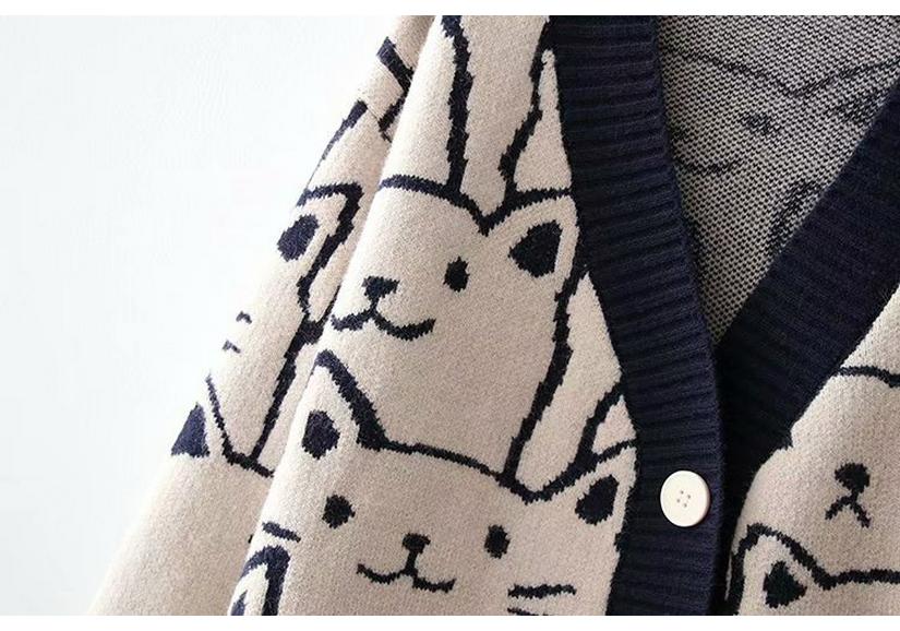 Women's Plus Size V-Neck Cat Jacquard Knit Cardigan - Preppy Autumn/Winter Cartoon Style
