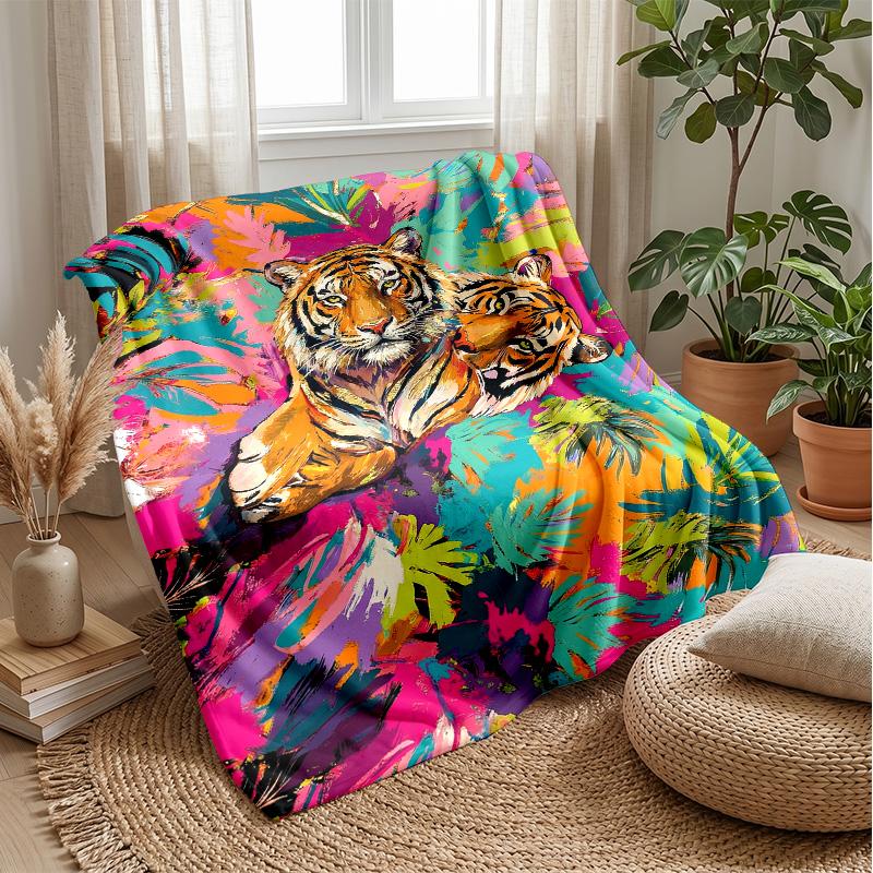 Tiger in Autumn Leaves Theme blanket Lightweight Warm Flannel Blanket Decorative Throw Blanket for Home Decoration