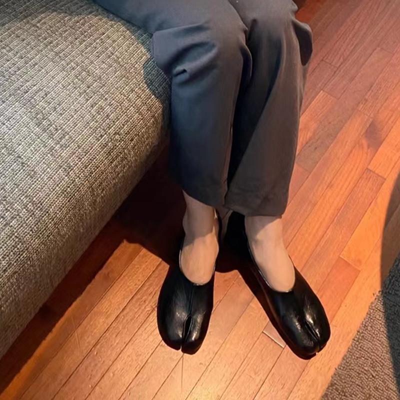 Fashion Bailamos Women Low Heel Split Toe Slippers Soft Bottom Loafers Microfiber Comfy Flats Brief Ladies Moccasins Tabi Ninja Shoes