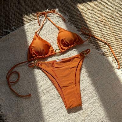 2026 Sexy Nylon Glänzend Metallring Schnür-Halter Split Badeanzug Bikini