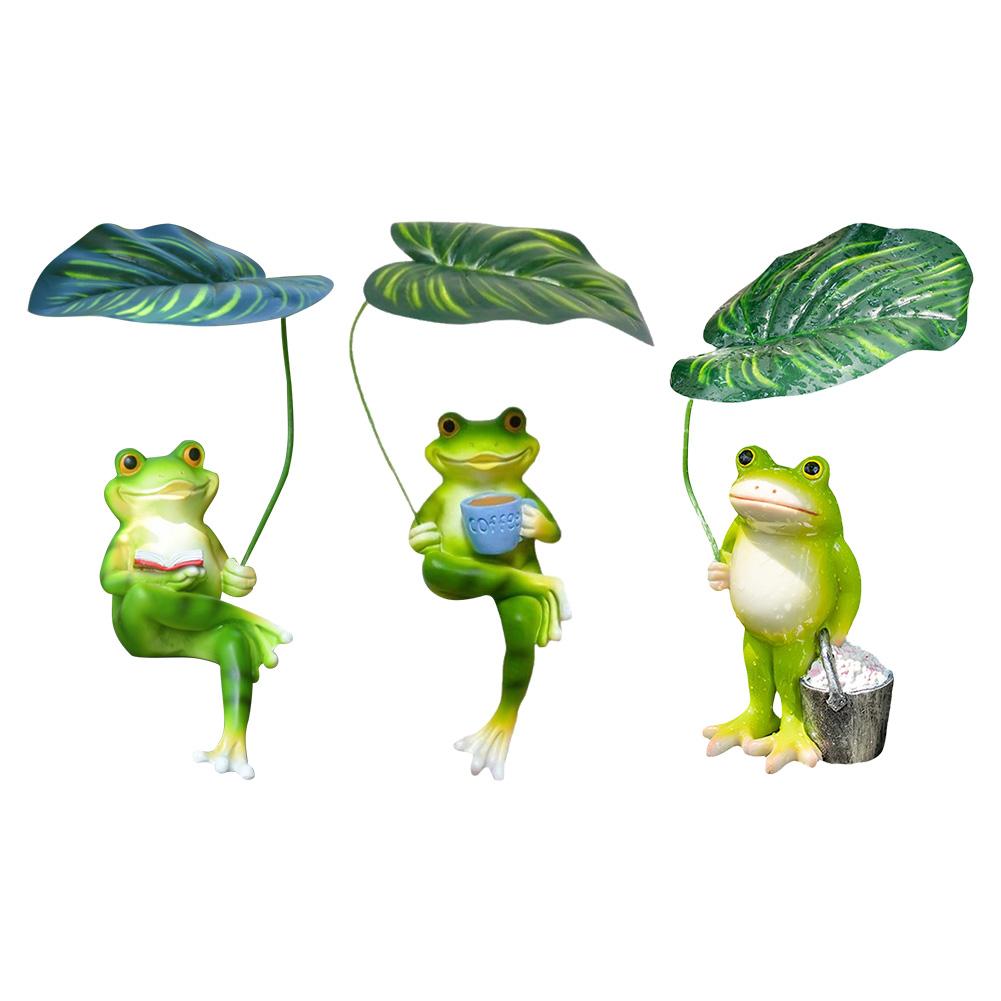 Frog Garden Statue Resin Animal Sculpture Cute Frog Statue for Garden Yard Patio Fairy Garden Accessories