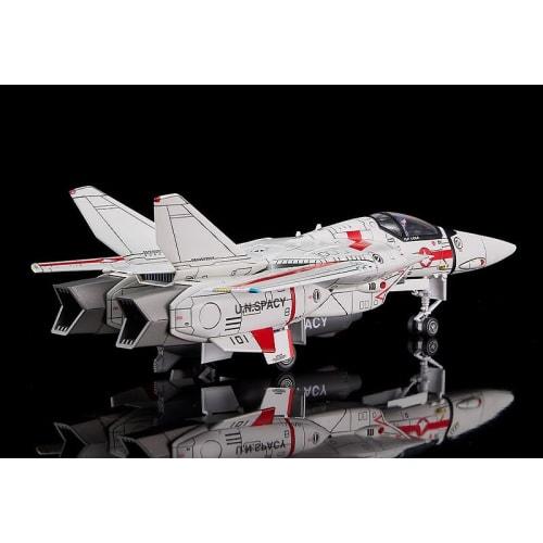 PLAMAX Super Dimension Fortress Macross PX06 1/72 VF-1J Fighter Valkyrie, Vermilion Platoon, Hikaru Ichijo, 1/72 Scale Assembled Plastic Model