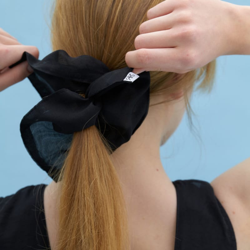 

ACOC Mist Square Scrunch_Черный single type