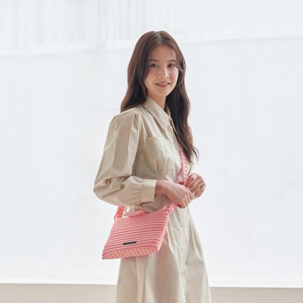 PleatsMaMa Pink New Melody Bag M