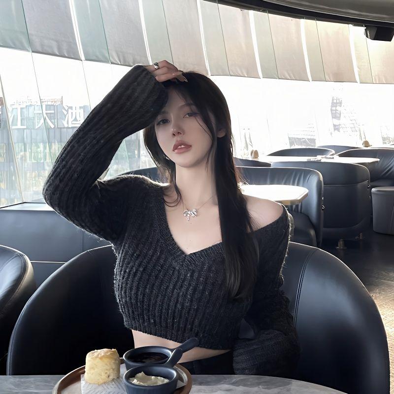 

Трикотажный укороченный свитер в корейском стиле Женский сплошной тонкий джемпер женский оверсайз с V-образным вырезом Элегантный пуловер осень