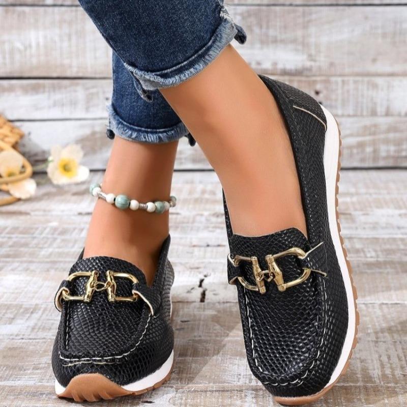 European and American Large-size Loafers Women's Spring New Round Head Metal Buckle Comfortable Foot Shoes Women's Shoes