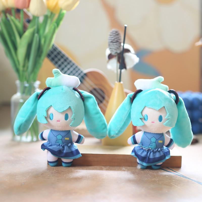 Soft Hatsune Miku Plush Keychain Toy Detachable Feature Backpack Accessories