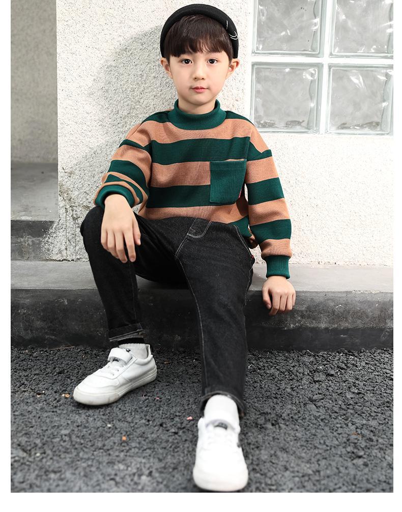 Boys' High-Neck Fleece Sweater - Thick Knitted, Trendy Base Layer for Autumn/Winter 2025