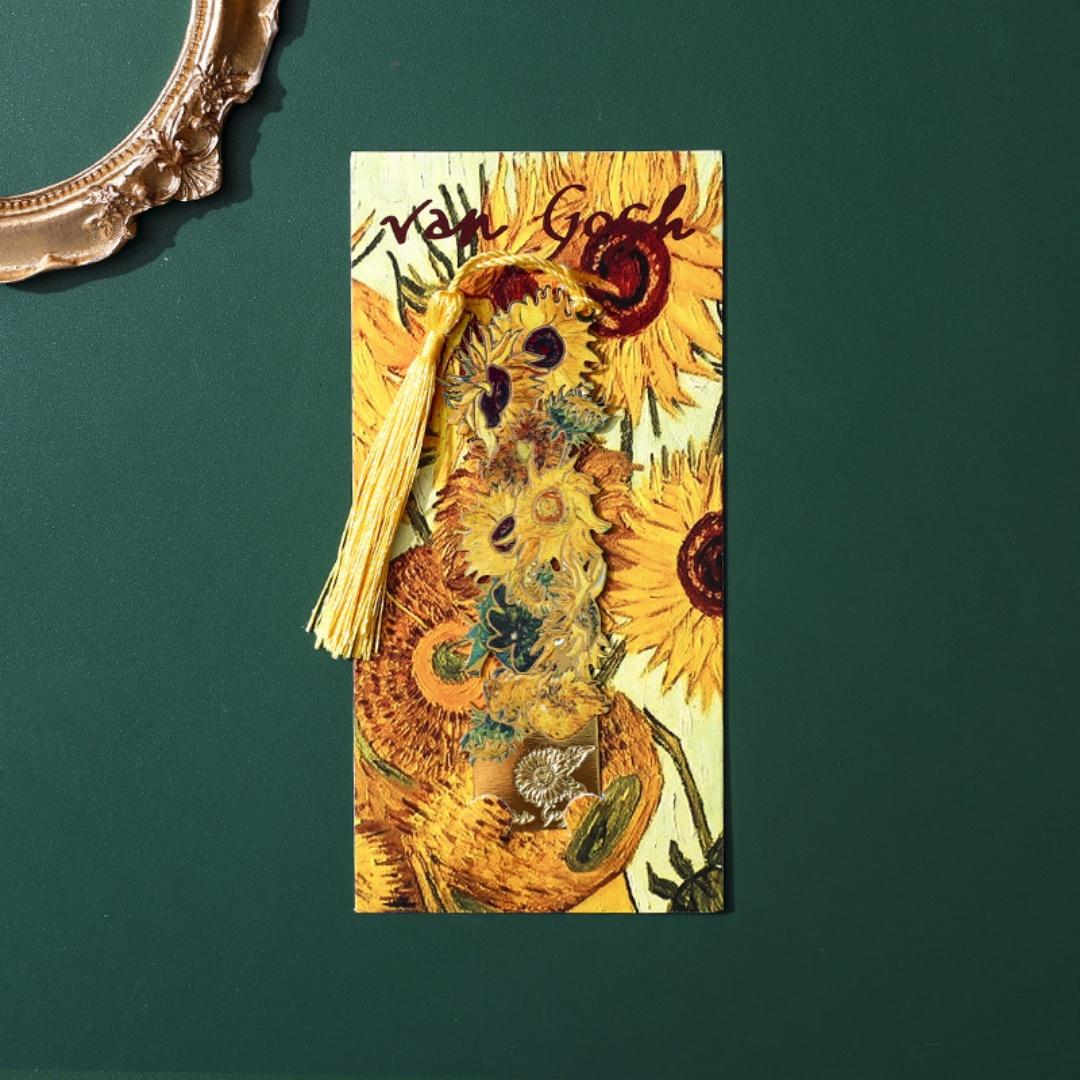 

Artistic Book Clip Elegant Book Marker Gift Metal Bookmark Vintage Oil Painting Bookmark For Reading Library Book Collecting