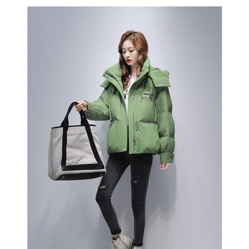 Short Winter Puffer Jacket Women Youth Fashion Quilted Coat Small Size High Quality Brand