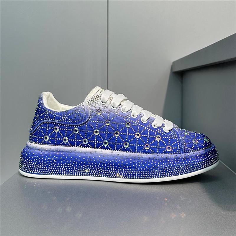

Роскошные мужские свадебные туфли в королевском стиле, осенние туфли с вышитым узором ручной работы, экзотические дизайнерские туфли, модные повседневные кроссовки 38 синий