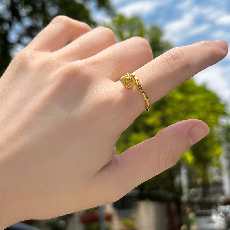 

Кольцо с розой женское легкое роскошное темпераментное кольцо Ins Flower золотое модное индивидуальное регулируемое кольцо на указательный палец