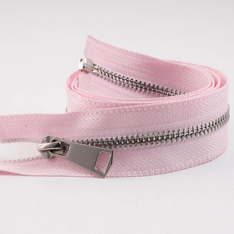 No. 5 Double Open End Metal Zipper for Down Jackets with Plastic Teeth and Sun Protection