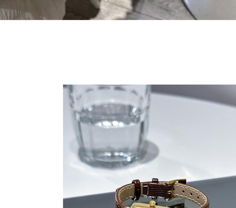 2025 Women's Retro Luxury Square Quartz Watch