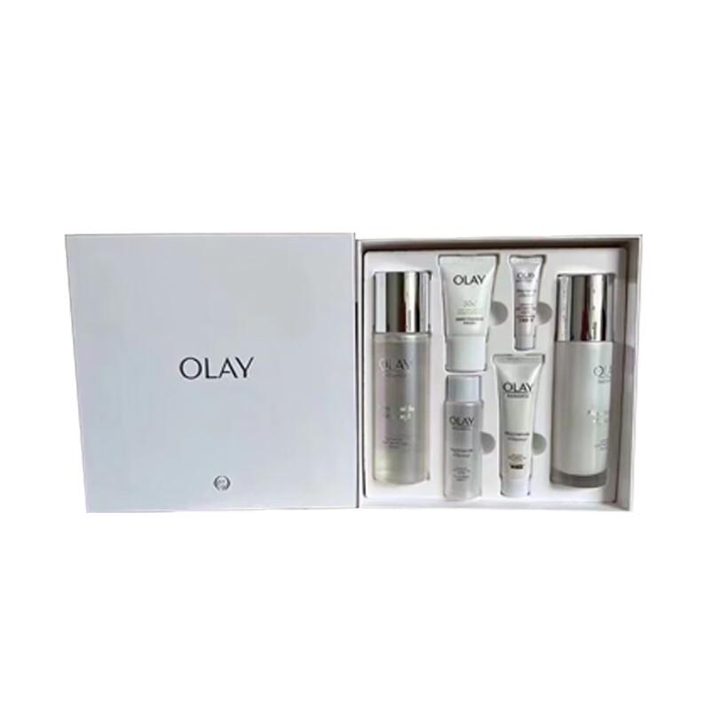 Olay Little White Bottle Niacinamide Skincare Set