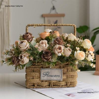 European 5-Head Rose Princess Bouquet: Hand-tied Floral Centerpiece & Modern Flower Wall Decor.