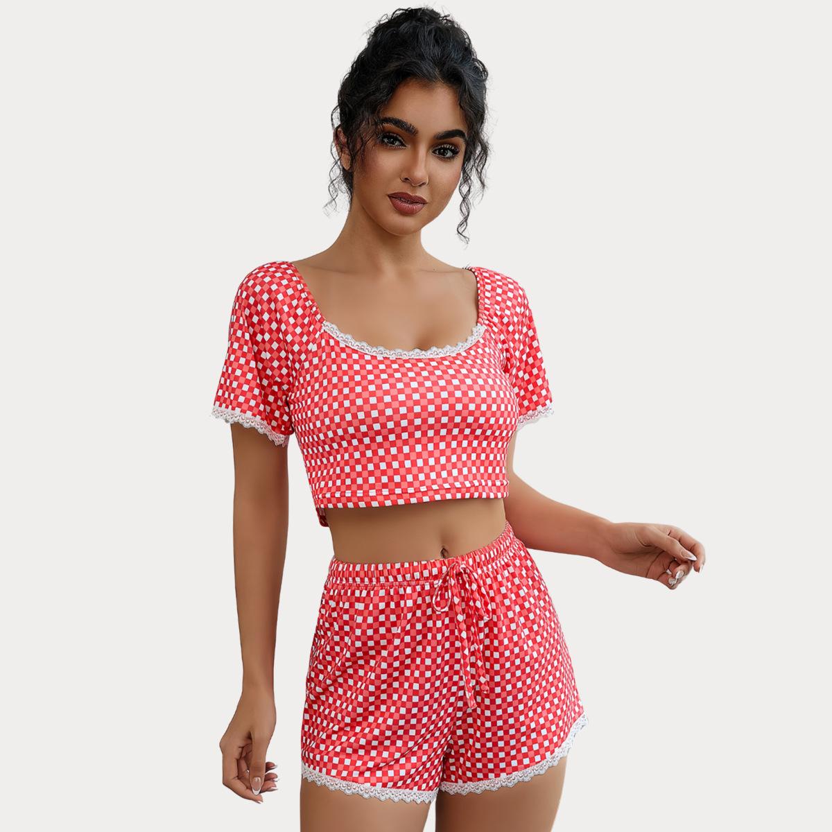 

New Women s Pajamas, Summer Sexy Short-sleeved Shirts and Shorts Two-piece Home Wear S червоний