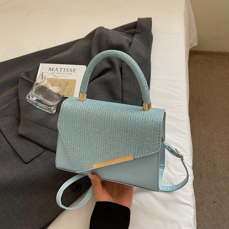 

Нишевый дизайн портативная маленькая квадратная сумка женская 2025 лето новая мода литературная яркий бриллиант сумка на плечо зарубежный стиль сумка-мессенджер синий