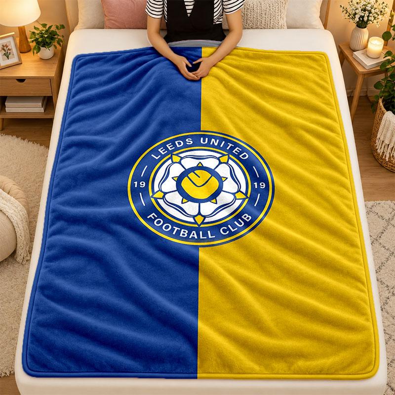 Flannel BlanketLeeds United Football Warm Soft Throw Blanket for Indoor Sofa Bed Living Room Use