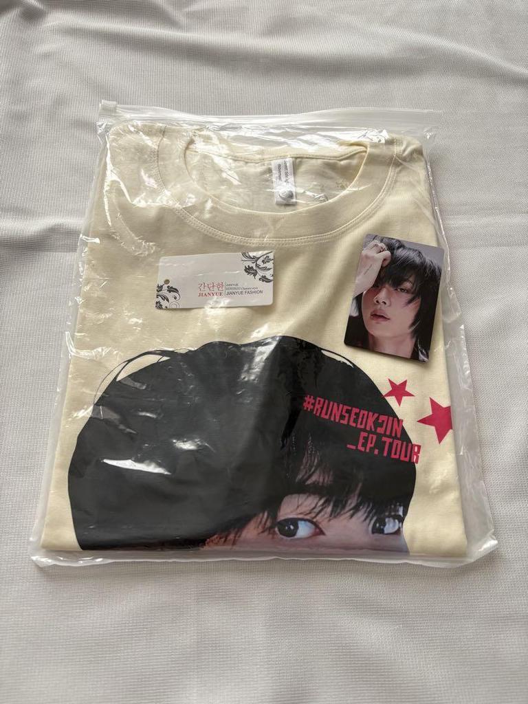 [USED] RUNSEOKJIN_EP_TOUR T-shirt with Photo Card Korean Shop