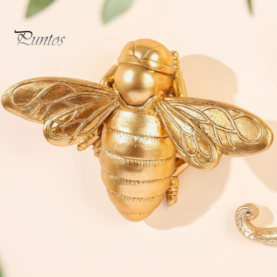 Decorative Bee Figurines for Home Vintage Gilded Resin Figurine, Lifelike 3D Insect Sculpture with Built-In Wall Small Gold Statue Hook, Light Luxury