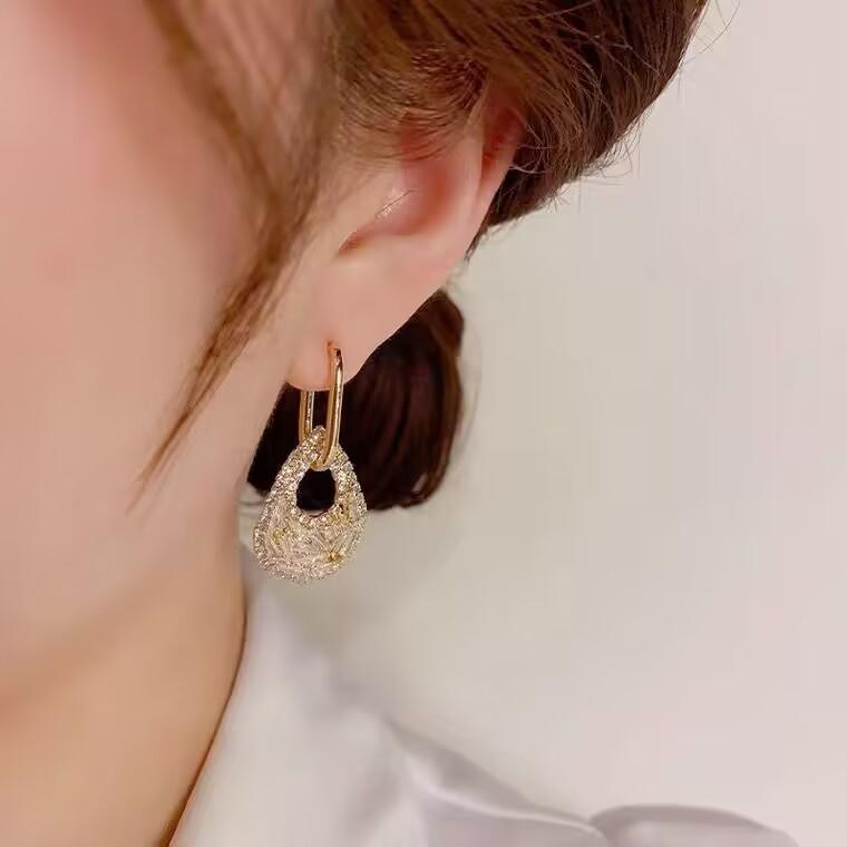 Copper Earrings Trendy With Water Drop Design And Opulent 14k Gold Plating For Stylish Women