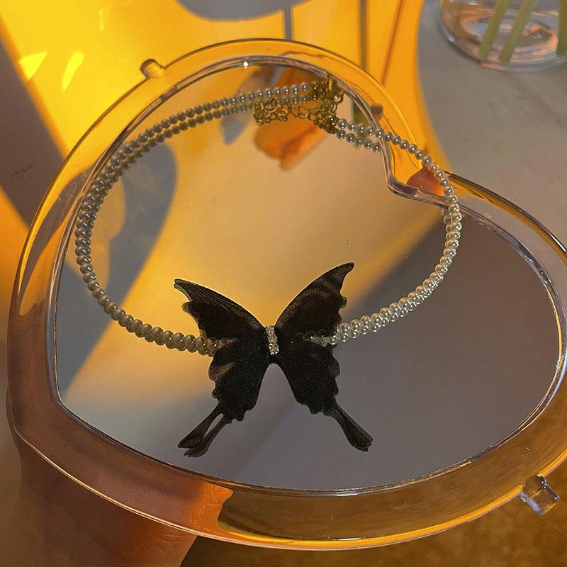 Butterfly Pearl Necklace, Short and Unique Collarbone Chain Collar, Simple and Elegant Necklace