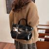 Fashion trendy portable bucket bag 2025 new simple casual shoulder bag premium messenger bag