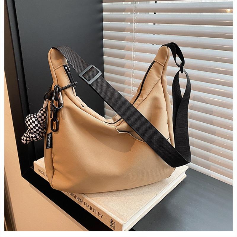 

Large Capacity Oxford Crescent Shoulder and Crossbody Bag хаки