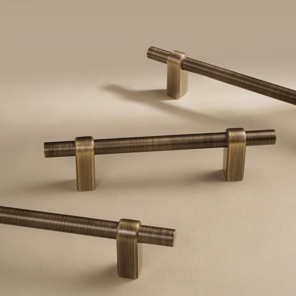 Dooroom Solid Brushed Brass Furniture Handles Modern Industrial Style Cupboard Wardrobe Dresser Shoe Drawer Cabinet Knobs