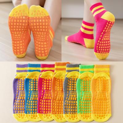 Calzini Antiscivolo per Adulti e Bambini Calzini per Trampolino Cotone Traspirante Elastico Bambino Bambina Outdoor Sport di Famiglia Calzini da Yoga Calzini da Pavimento da Donna