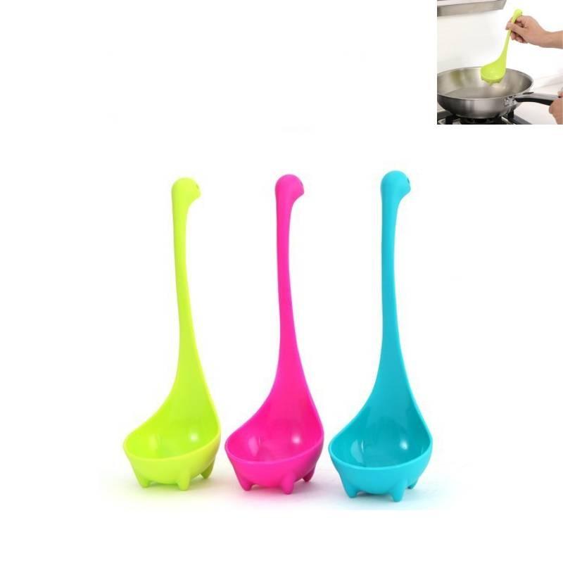 Versatile Plastic Long Handle Soup Spoon Set Ideal For Kitchen And Dining Use