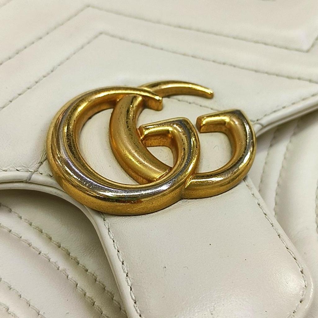[Gebraucht] GG Marmont Doppel G Logo Nieten Federverschluss Klappe V Gestepptes Leder Mini-Schultertasche - Gut #15RGI17
