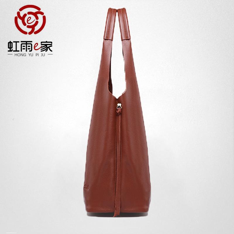 Genuine Leather Women's Bag 2025 New Mother Large-capacity Tote Bag Soft Leather Fashionable Atmospheric Bucket Bag Shoulder Bag