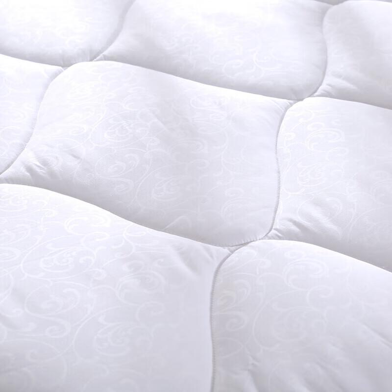 LOVO All-Season Washed Cotton Comforter