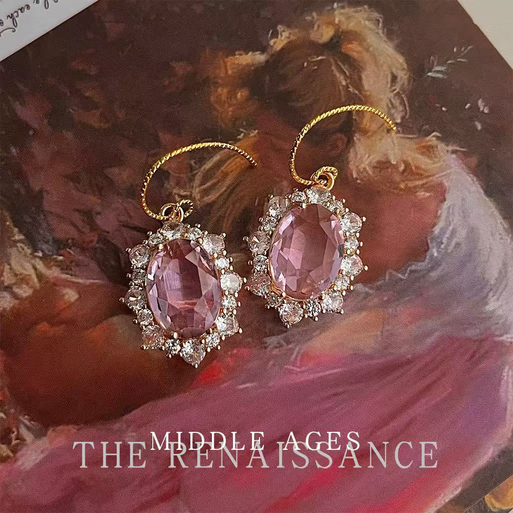 Retro fashion oil-dripping earrings niche temperament medieval style earrings personality high-end pearl earrings