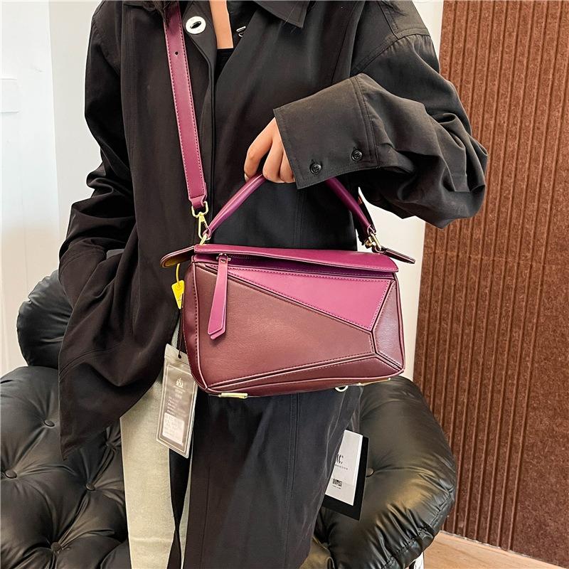 Geometric folding shoulder bag women's new splicing contrasting color messenger bag large-capacity textured handbag