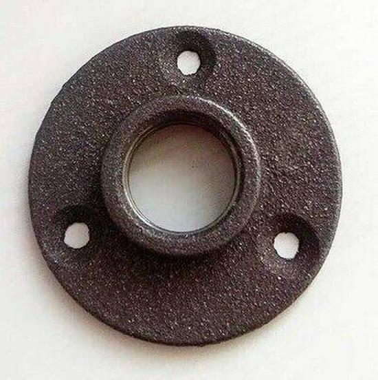 Decorative Cast Iron Shelf Connector Flange Plate - Retro Industrial Style