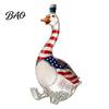 Sculpted Glass Bottle Goose Shaped Whiskey Decanter, 3D Animal with Stopper, Spirits Display Container Novelty Wine Dispenser for Home Bar,