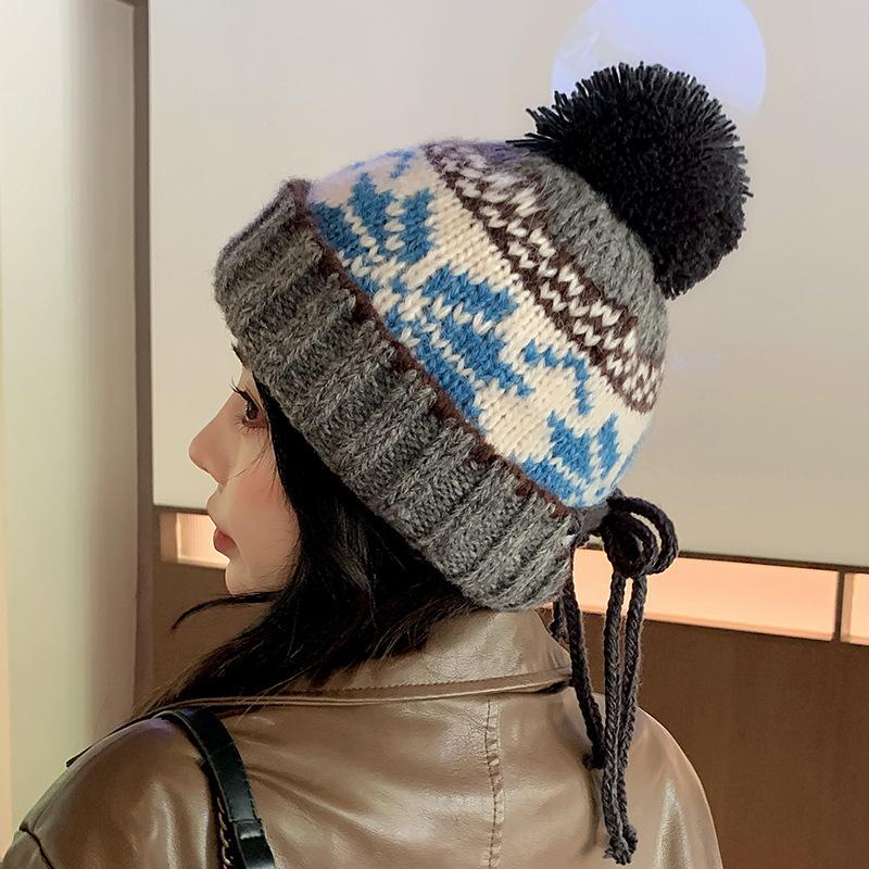 

Ретро Жаккардовая Теплая Вязаная Шапка для Женщин Осень и Зима Стиль Fair Isle Защита от Холода Защита Ушей Шерстяная Шапка для Молодых Мужчин M（56-58cm）