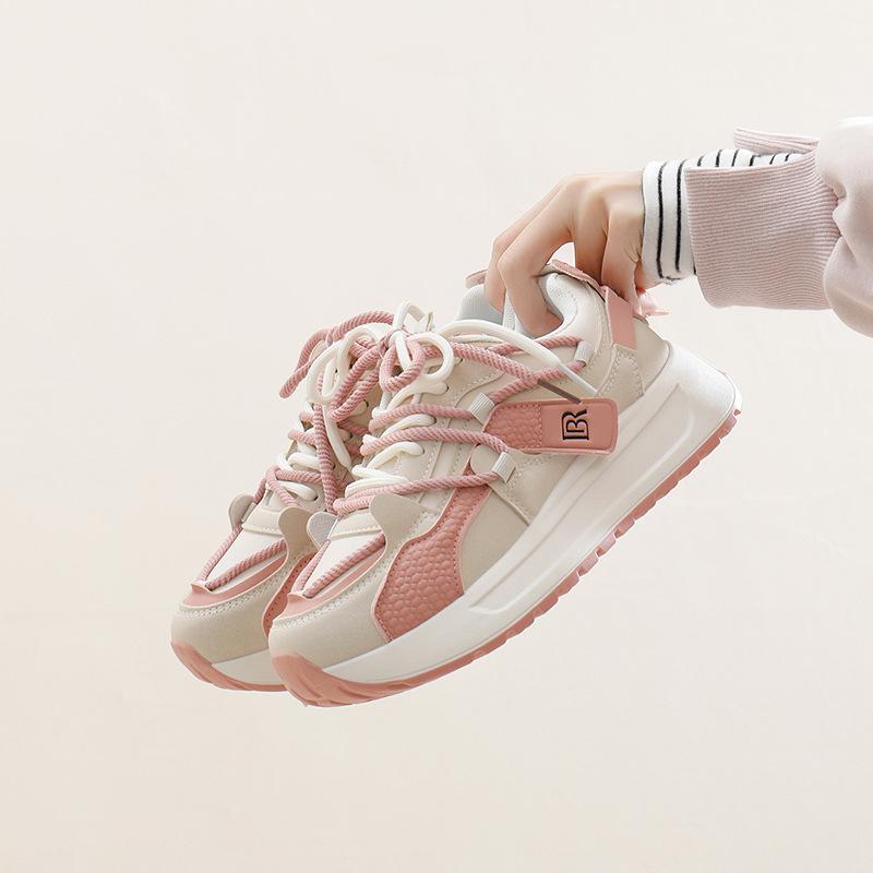 

Масивні кросівки для бігу для жінок. Повсякденні кросівки з натуральної шкіри, легкі прогулянкові кросівки. Жіночі зручні тенісні кросівки на шнурівці. Спортивне взуття на відкритому повітрі. 40